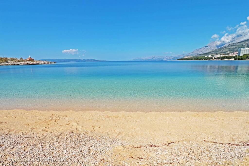 Appartement Deluxe Beni Makarska, 4 Person Sea View *